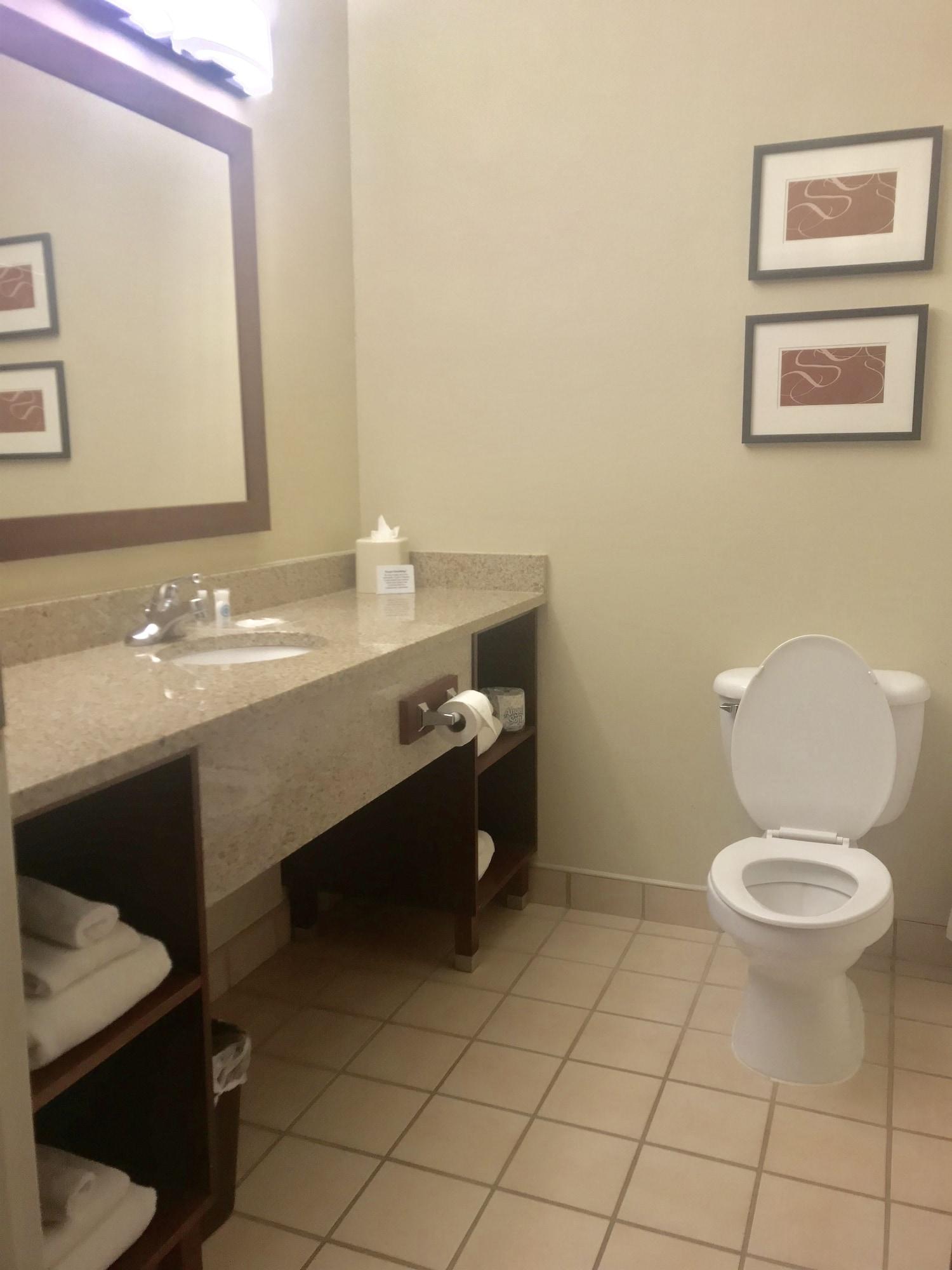 Spark By Hilton Indianapolis Northeast Fishers Esterno foto