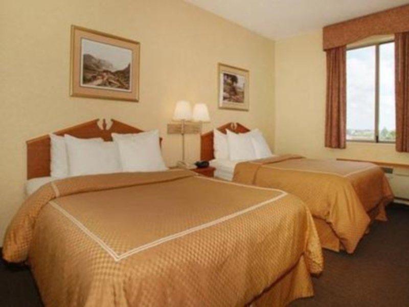 Spark By Hilton Indianapolis Northeast Fishers Camera foto